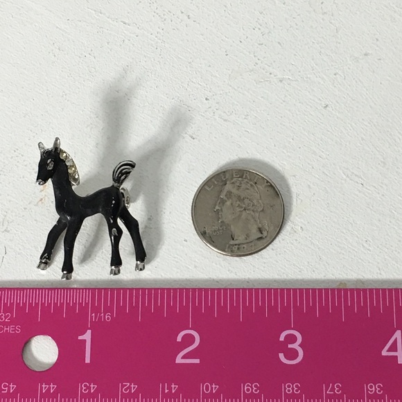 @Popup Show: Vintage Black Horse Clear Rhinestone Brooch/Pin - Picture 7 of 7